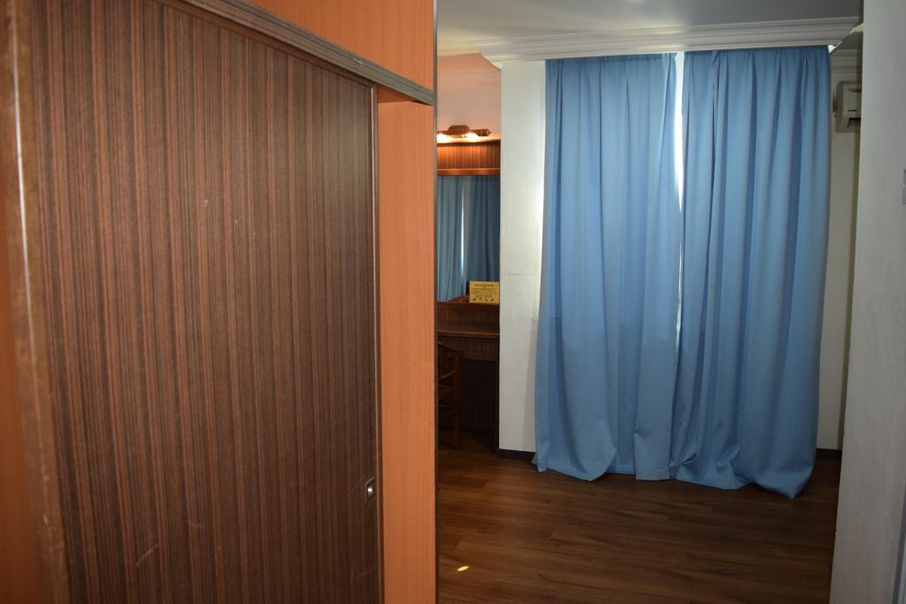 Hotel Sri Garden Sdn. Bhd. Kangar Quarto foto